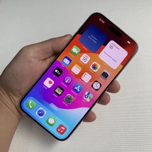 Original Used Apple iPhone 15 Pro Max 5G SmartPhone Face ID 256GB/512GB Dual e-SIM NFC 48MP+12MP 120Hz IOS A17 Pro Mobile Phone